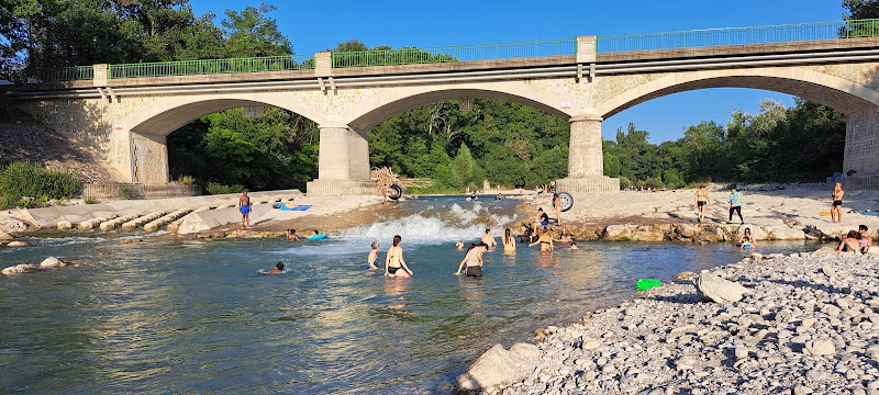 Baignade dans la Drôme