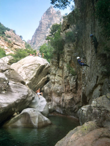Escapades-Canyoning