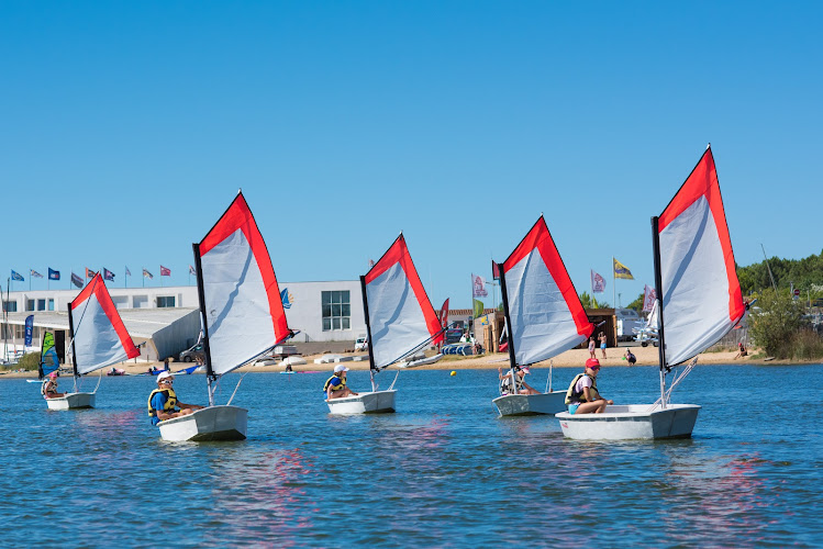 Ecole De Voile Centre Nautique Tranchais CNT