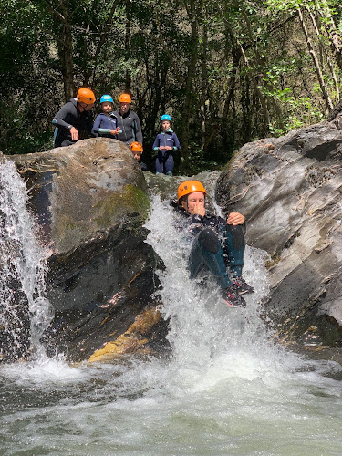 Vertiguide Millau : Escalade, Canyoning, Via Ferrata, Aveyron & Lozère