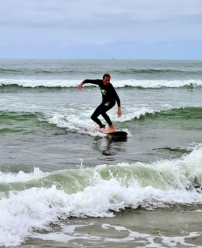 DROP'IN Surf Academy