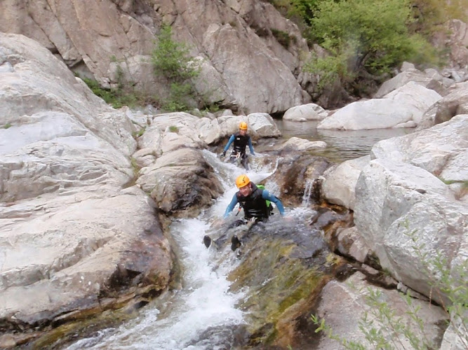 Canyoning ardeche - Spéléo Ceven Aventure