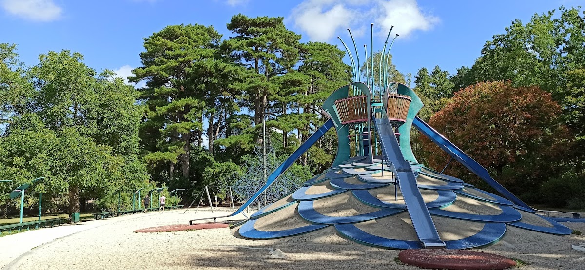 Parc Départemental de la Roseraie