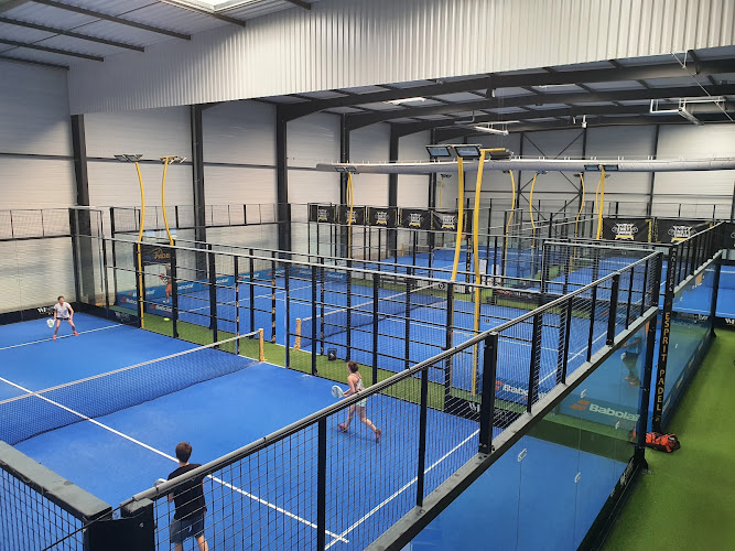 Esprit Padel – Padel indoor et Restaurant