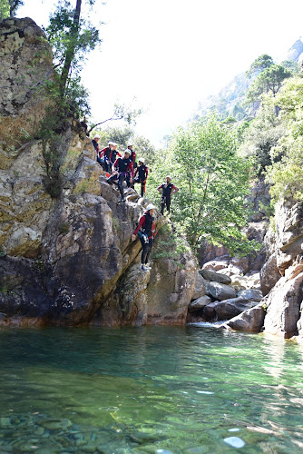 Corsica Madness | Canyoning à Bavella en Corse du Sud