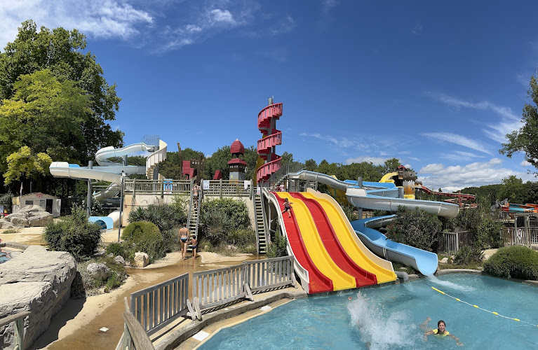 Crazy Park - Piscine du bas du domaine d'Imbours