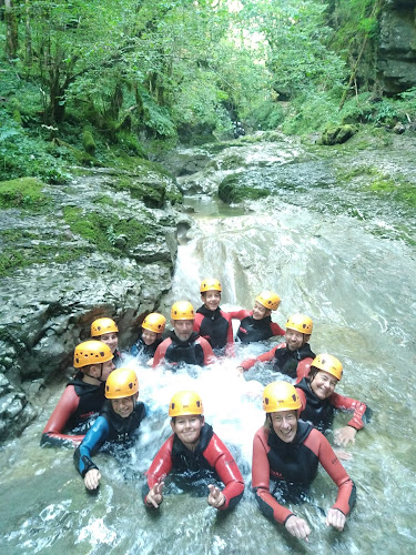 Couleurs Cailloux | Canyoning, Via Ferrata | Jura