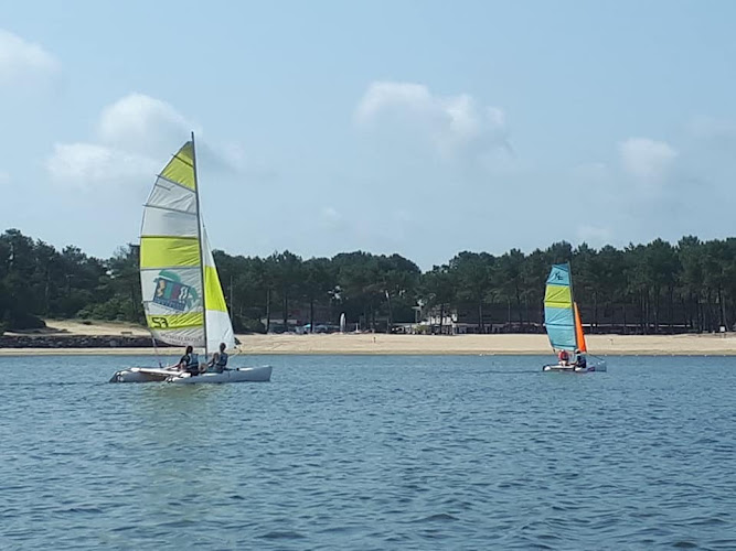 Pôle nautique de Soustons plage : voile, surf, kayak, paddle