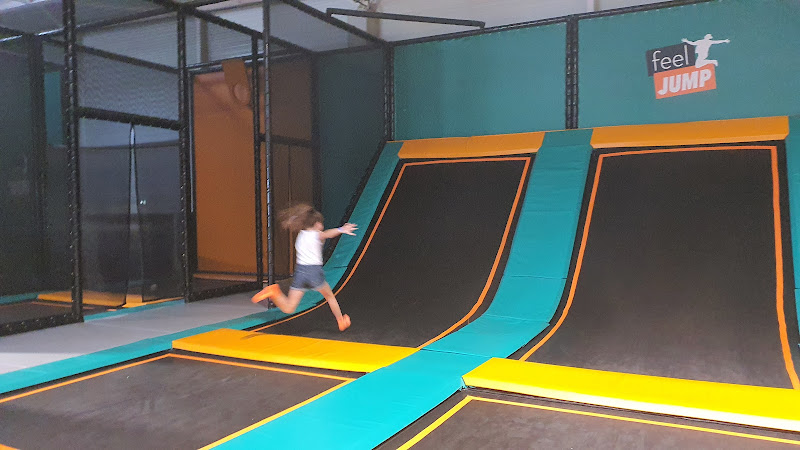 Feel Jump Servon: Trampoline Park