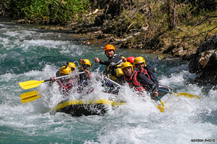 Buena Vista Rafting: Sports d'eau-vive et location de VTT électriques Verdon