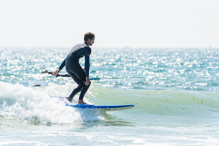 Nomas École de surf
