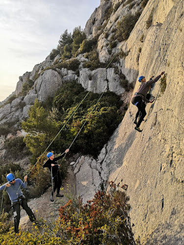 Monde Vertical | Via Ferrata - Escalade