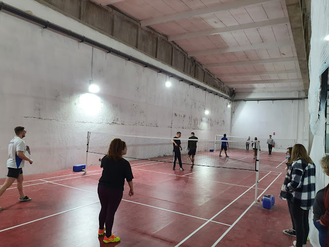 Spoon Center - Padel - S'Pad - Badminton - Foot 5 - Escalade de blocs