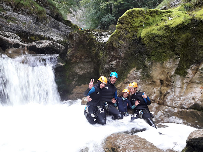 Noa Guides Spéléo Canyon Montagnes du Jura