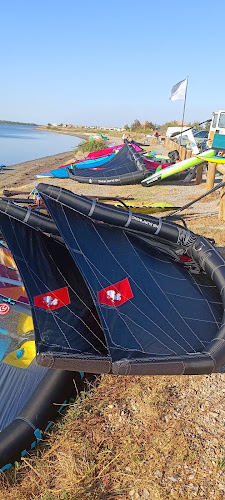 École Wing Hérault [Cours Stage Location / Wing / foil tracté / parawing / wingfoil Wingsurf /paddle] Frontignan Montpellier