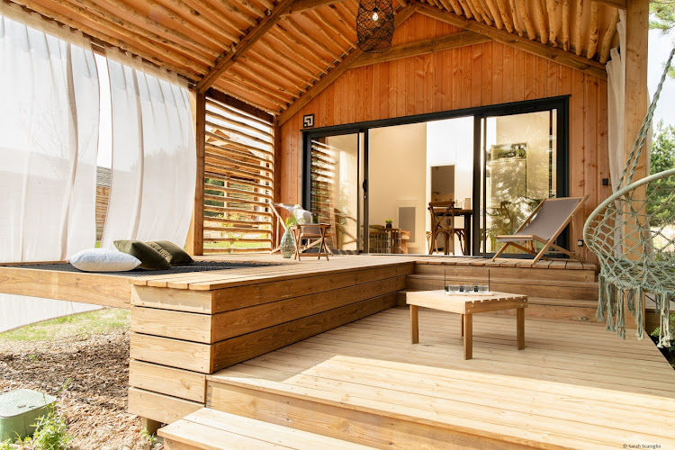 Damona Lodges