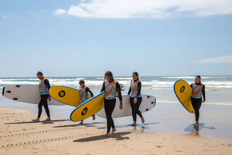 Mahana Surf School - Ecole de surf à Hourtin