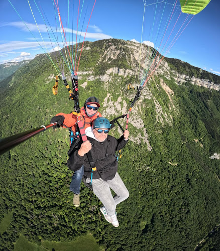 Bradafly Parapente - Ecole, Stages, Baptêmes vols biplace, Boutique, Atelier – Chambéry - Aix-les-Bains - Lac du Bourget