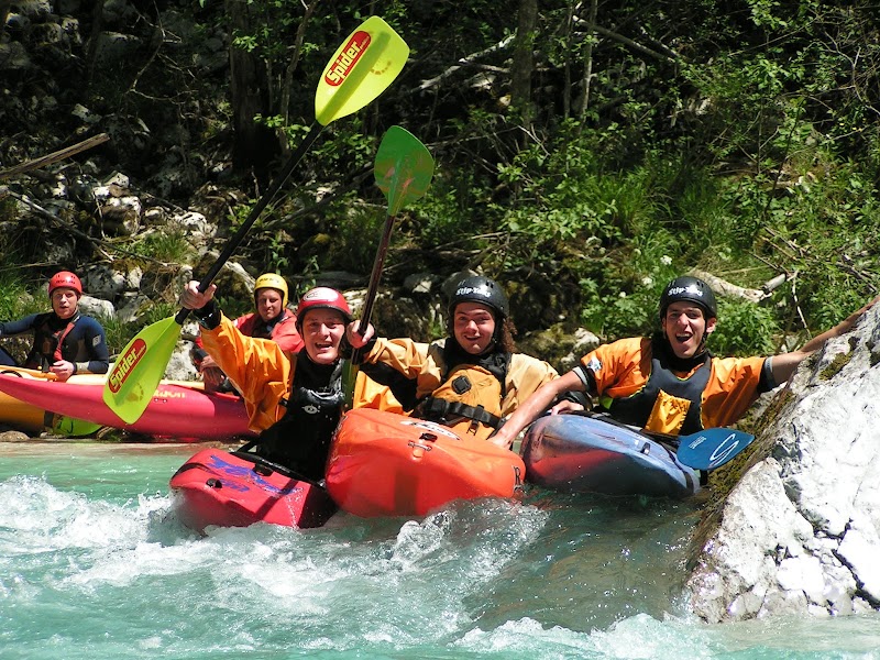 stip-yaks, kayak, canoe et rafting