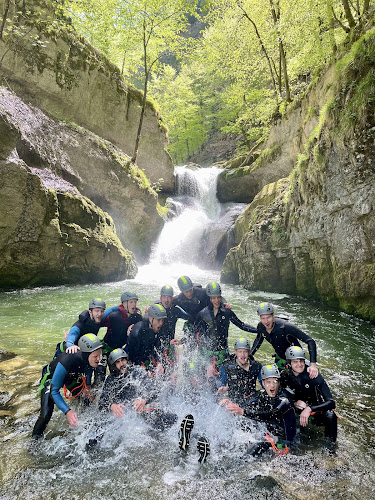 Outdoor Activities : canyoning et via ferrata dans le Jura