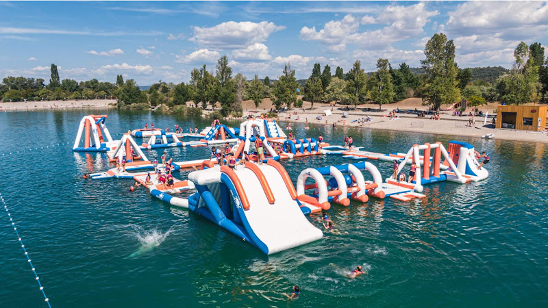 Jeux Gonflable aquatique / O'Vannades / Parc de loisirs