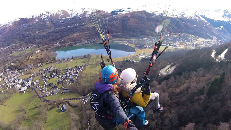Parapente Louron - Baptêmes & Vols toute l'année Hautes Pyrénées école de parapente
