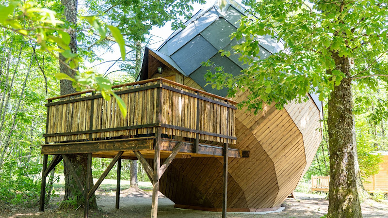 Cabane Perchée
