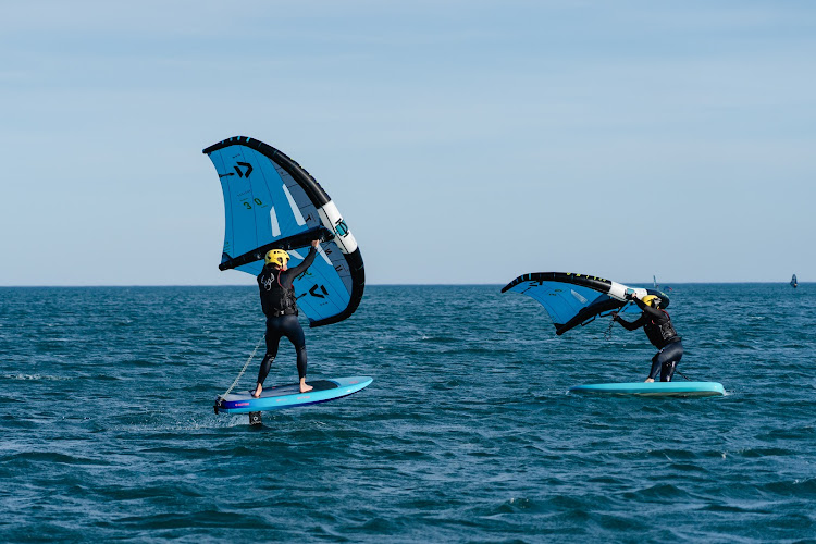 KITE AND FOIL - école de kitesurf et wingfoil