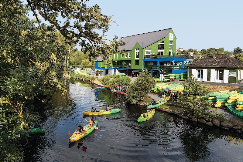 Rental Canoeing / Bridge Ouilly Entertainment