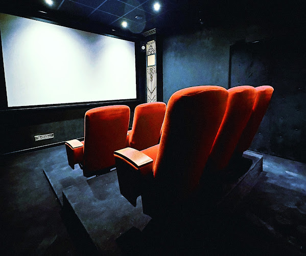 Live Cinema