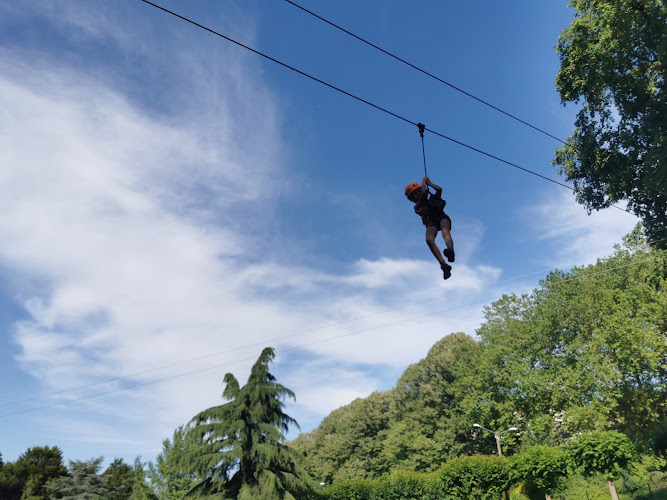 AccroCamp Chartres | Accrobranche 28