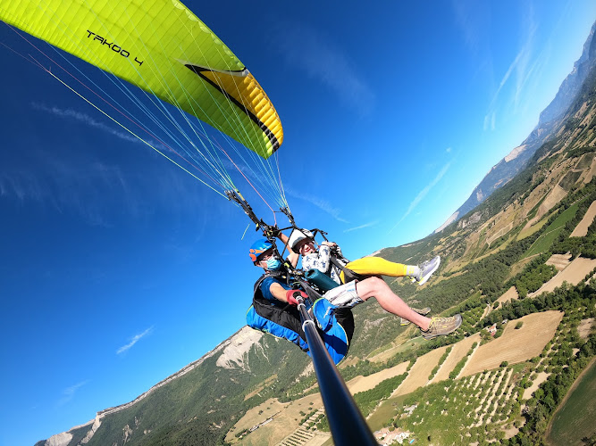 Vuducielparapente Ecole de parapente Luc en Diois
