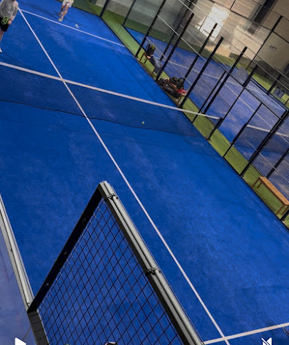 Au Fil des Courts
