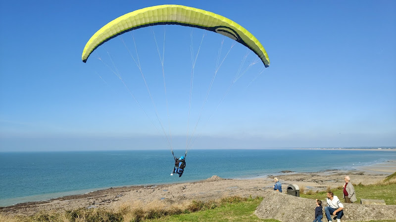Parapente en Baie - Baptêmes de l'air en parapente à Granville , Carolles et Saint jean le thomas dans le sud Manche